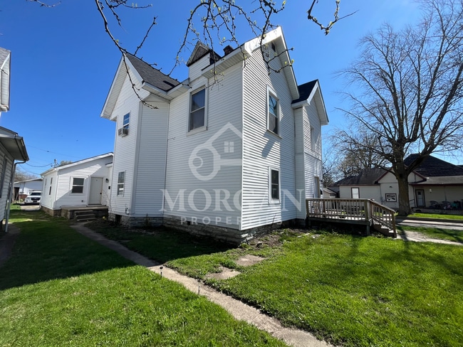 1432 Ohio Ave, Unit 3 in Anderson, IN - Foto de edificio - Building Photo