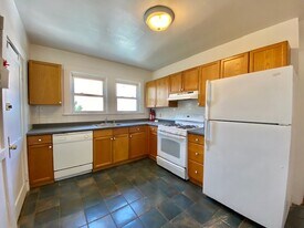 90 Harriet St, Unit 2 in Boston, MA - Building Photo