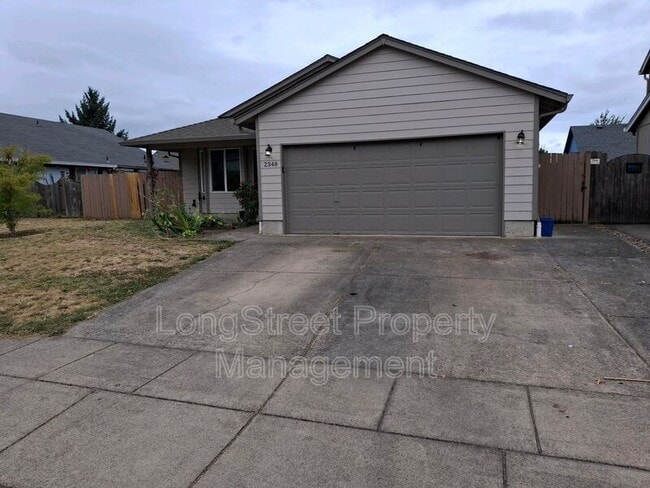 2348 Mount Vernon St SE in Albany, OR - Building Photo - Building Photo