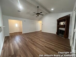 931 Northpark Ridge in New Braunfels, TX - Building Photo - Building Photo