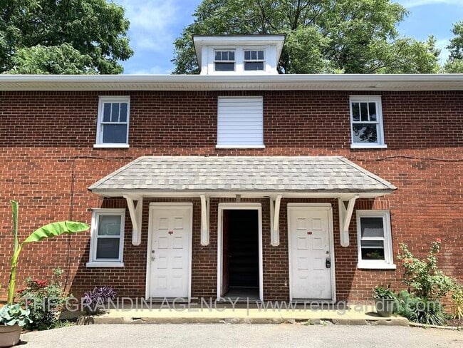 property at 1624 Chapman Ave SW