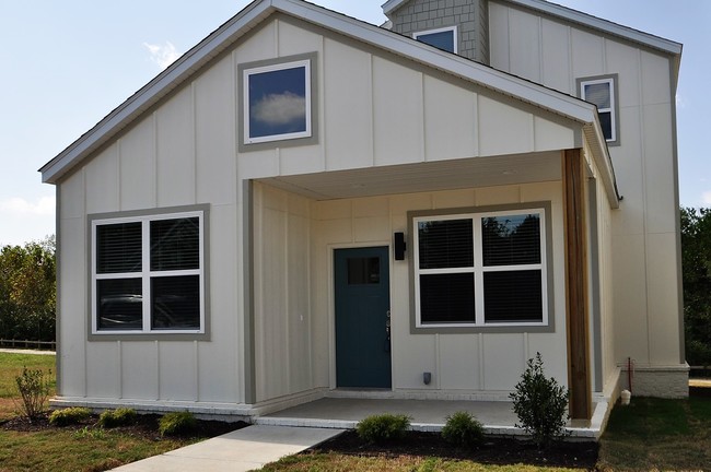 property at 2035 S Florida Way