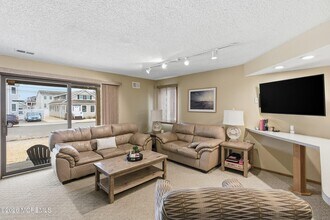 21 Brown Ave in Lavallette, NJ - Building Photo - Building Photo