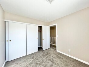 3236 River Glorious Ln in Las Vegas, NV - Building Photo - Building Photo