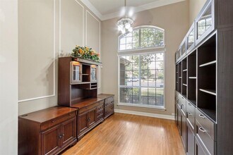 9501 Aire Libre Dr in Austin, TX - Building Photo - Building Photo