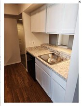 3805 Sparrow Wood Dr in Ann Arbor, MI - Building Photo - Building Photo