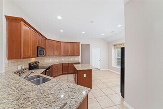 19810 Kendall Lake Dr in Richmond, TX - Building Photo - Building Photo