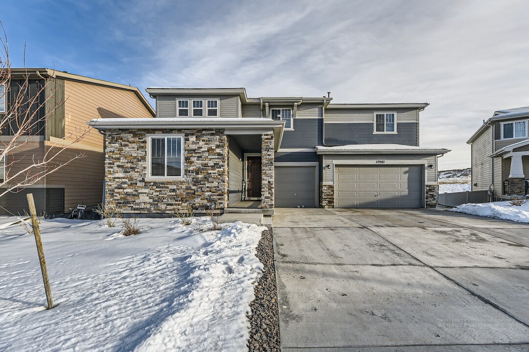 12942 Washburn Ct in Parker, CO - Foto de edificio