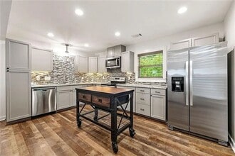 323 Anderson Ave NW in Atlanta, GA - Building Photo - Building Photo