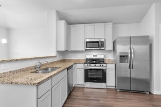 1216 Haverford Ln in Dayton, TX - Building Photo - Building Photo