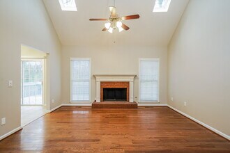 1403 Velvet Creek Trce SW in Marietta, GA - Building Photo - Building Photo