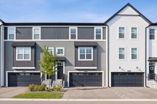 3613 76th Ln E in Inver Grove Heights, MN - Building Photo