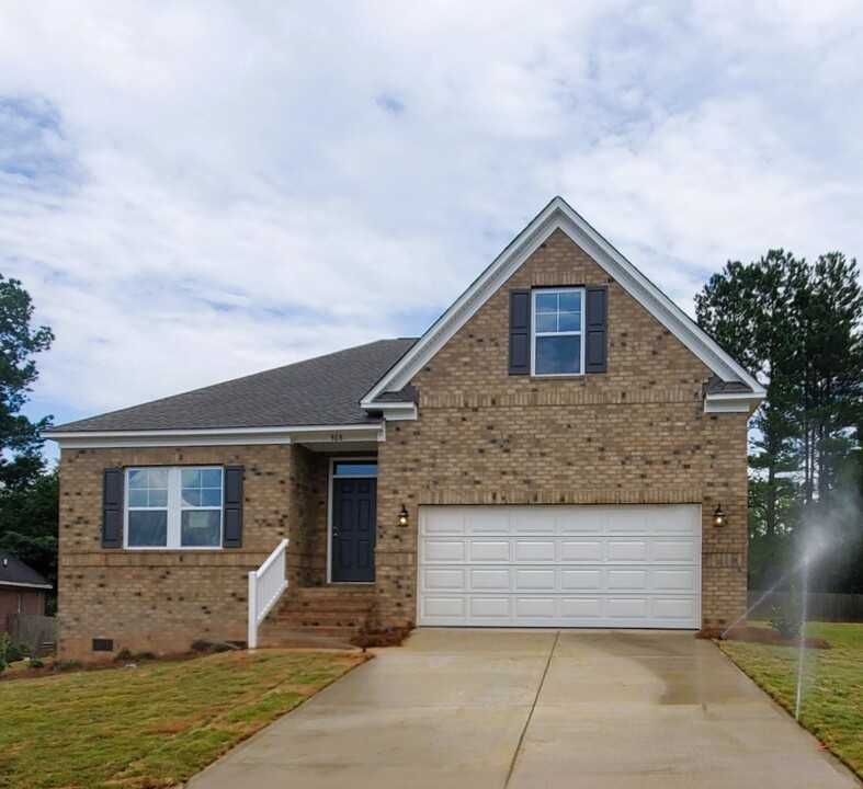 368 Bainbridge Dr in Aiken, SC - Building Photo