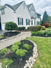16 Poplar Dr in Cranbury, NJ - Building Photo - Building Photo