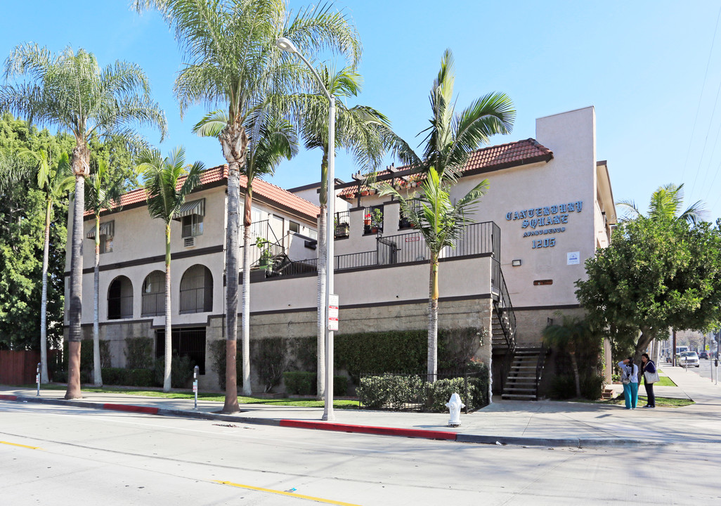 Canterbury Square Apartments in Santa Ana, CA - Building Photo