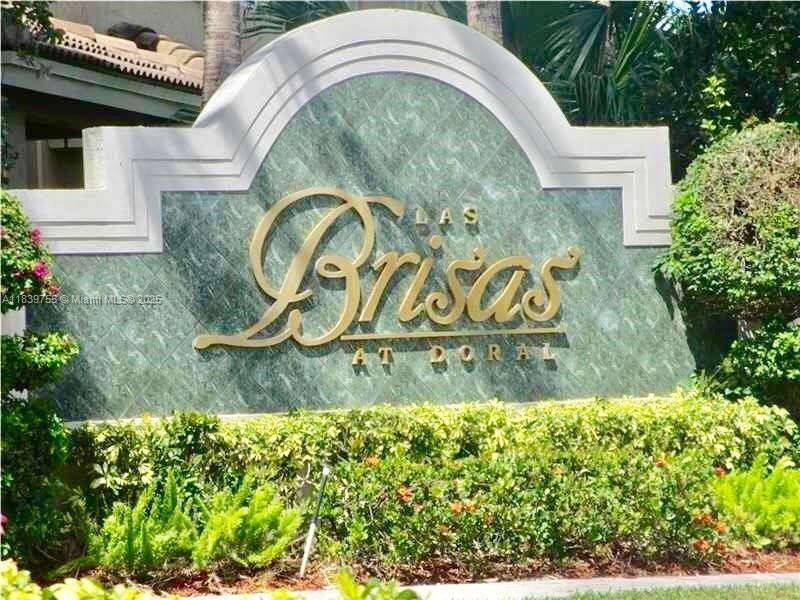 5670 NW 116th Ave in Doral, FL - Building Photo