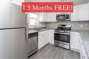 Ellington Metro West in Westborough, MA - Building Photo