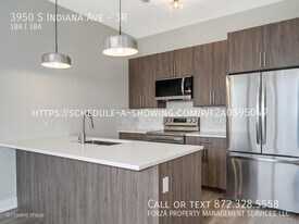 3950 S Indiana Ave in Chicago, IL - Building Photo