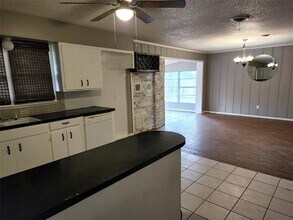 3367 Parkcrest Dr in Abilene, TX - Building Photo - Building Photo