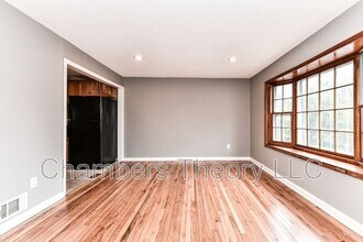 6607 Berkshire Dr in Alexandria, VA - Building Photo - Building Photo