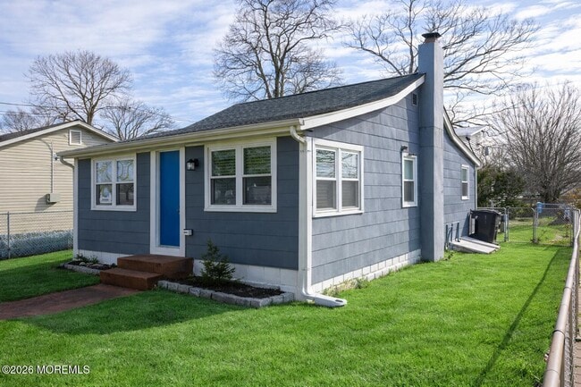 17 George Rd in Toms River, NJ - Building Photo - Building Photo