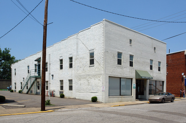 233 Main St in Point Pleasant, WV - Building Photo - Building Photo