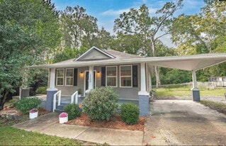 1100 Columbia College Dr in Columbia, SC - Building Photo