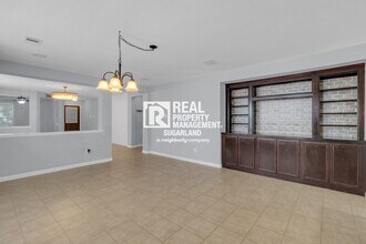 16238 Ranchland Ln in Cypress, TX - Foto de edificio - Building Photo