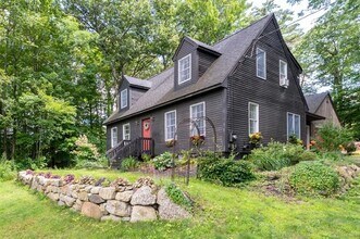 4 Hillrise Ln in Meredith, NH - Building Photo - Building Photo