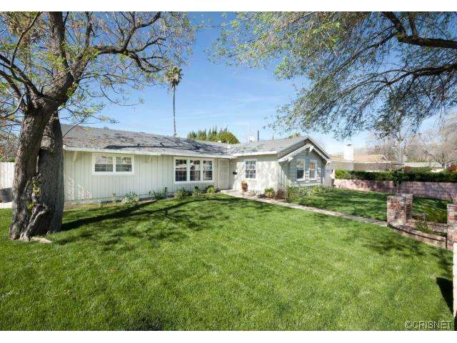 9601 Comanche Ave in Los Angeles, CA - Building Photo - Building Photo
