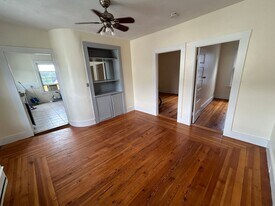 15 Poplar St in Milford, MA - Building Photo