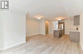 616 Linden Dr in Cambridge, ON - Building Photo - Building Photo