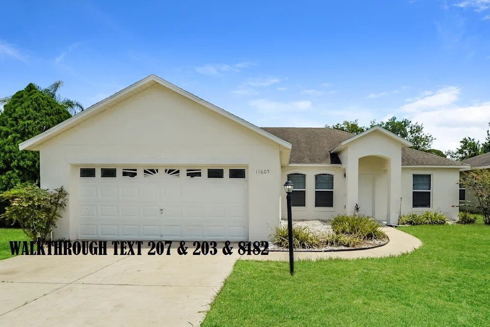 11341 Lake Dr in Leesburg, FL - Building Photo