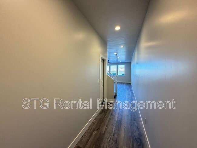 1036 S 4380 W in Hurricane, UT - Building Photo - Building Photo