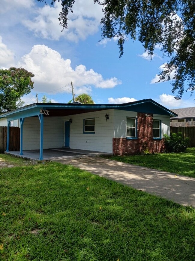 property at 300 Tulane Dr