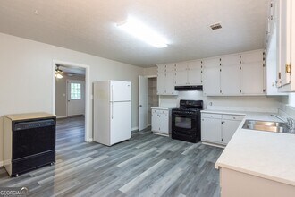 1312 Cooper Rd in Snellville, GA - Building Photo - Building Photo