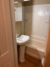 133 Saratoga Ave-Unit -unit 2 in Rochester, NY - Building Photo - Building Photo
