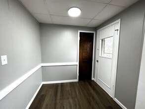 198 Columbus Ave, Unit Upper in Buffalo, NY - Building Photo - Building Photo