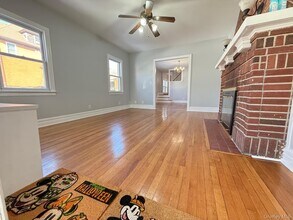 7 Flower St in New Rochelle, NY - Building Photo - Building Photo