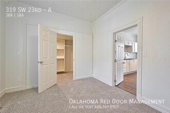 319 SW 23rd St in Oklahoma City, OK - Building Photo - Building Photo