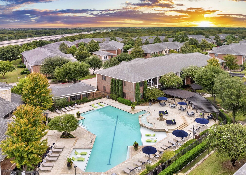 MAA Lowes Farm in Mansfield, TX - Foto de edificio