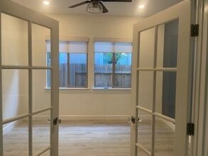 5009 Creekhollow Way in Roseville, CA - Building Photo - Building Photo