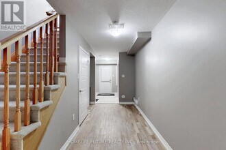 239 Netherby Ln in Kitchener, ON - Building Photo - Building Photo