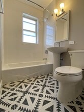 3357 W 61st Pl in Chicago, IL - Building Photo - Building Photo