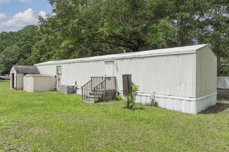 Wildwood Mobile Home Parke in Moncks Corner, SC - Building Photo - Building Photo