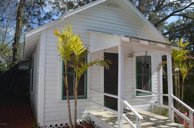 property at 3608 Boone Park Ave