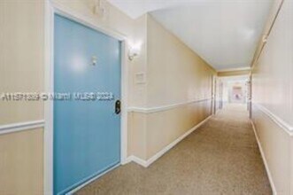 124 NE 19th Ct, Unit 114B in Wilton Manors, FL - Building Photo - Building Photo