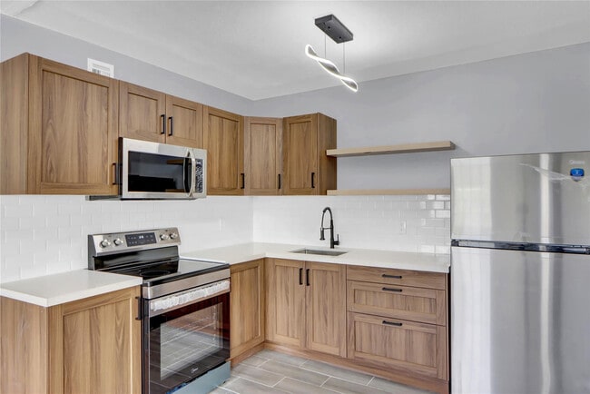 property at 260 NW 19th St