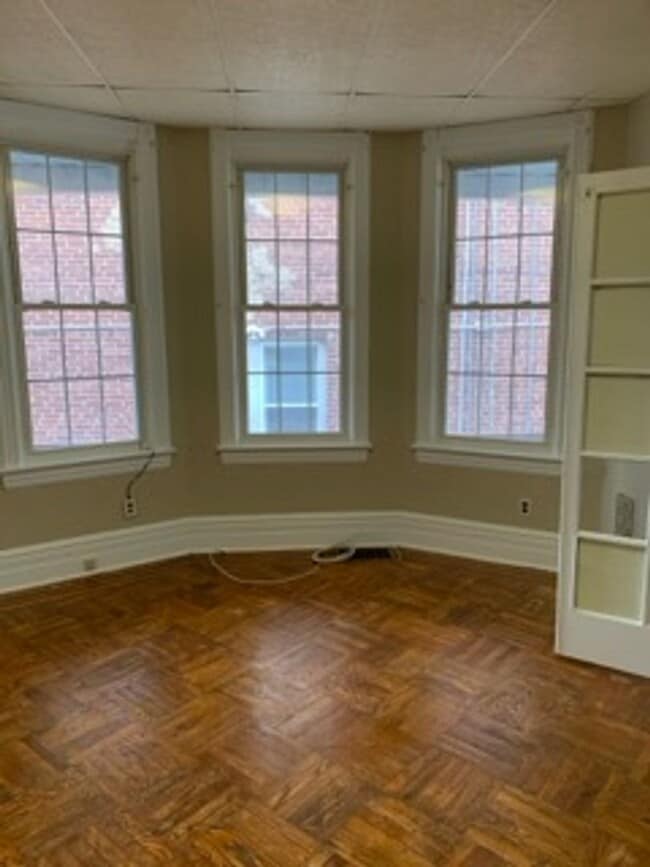 137 N 7th St in Easton, PA - Building Photo - Building Photo