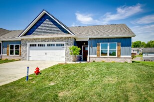 606 Bittersweet Trl in Jonesborough, TN - Building Photo